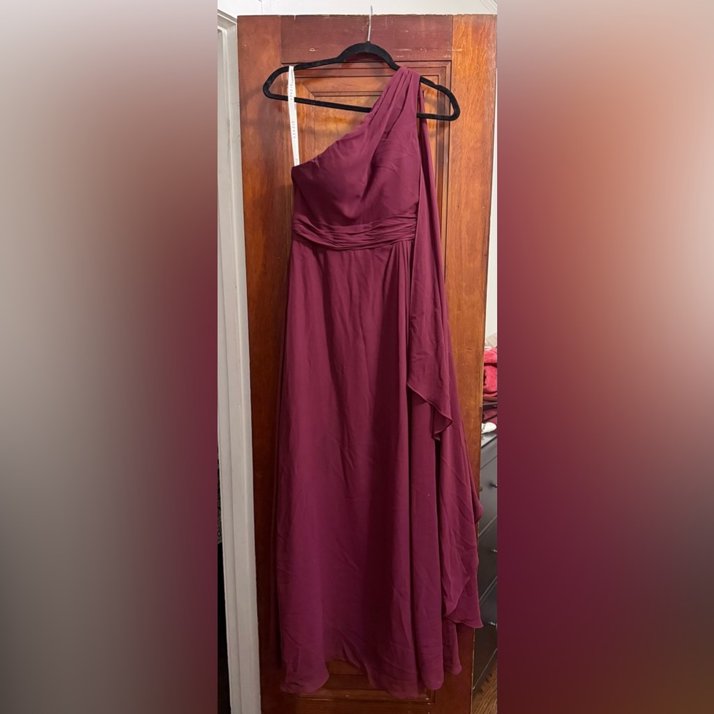 One-Shoulder Burgundy Evening Gown